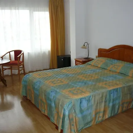 Anaxemander Holiday Village *