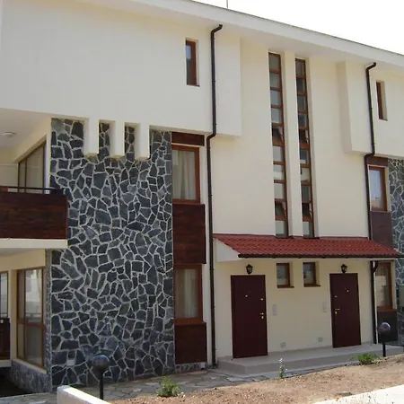 Anaxemander Holiday Village *