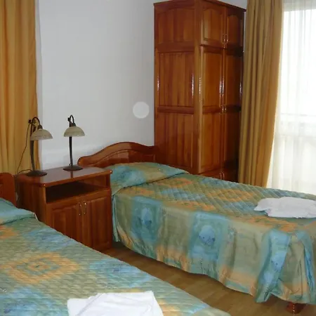 Anaxemander Holiday Village * סוזופול