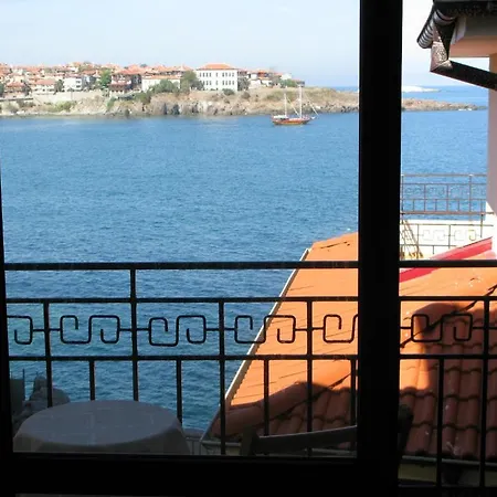 Anaxemander Holiday Village * סוזופול